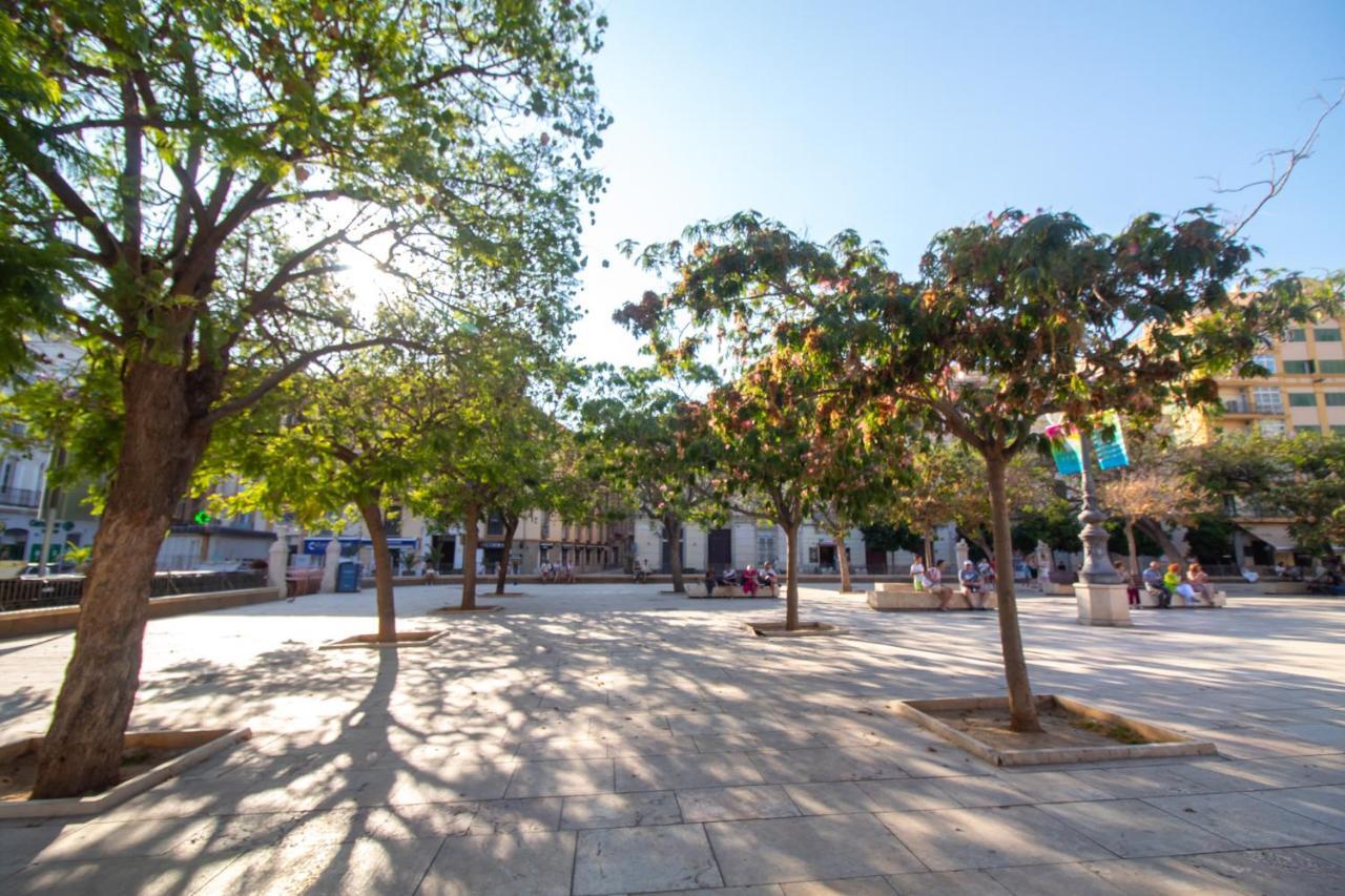 Nt Plaza De La Merced - Centro Historico Малага Экстерьер фото
